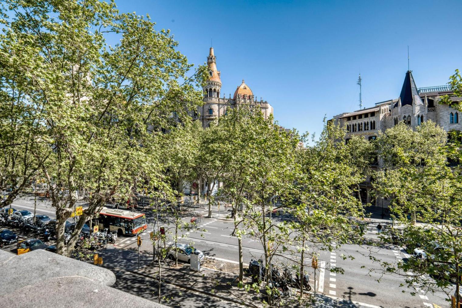 Blueground Paseo De Gracia Furnished Bcn-95 Apartment - Barcelona, Barcelona